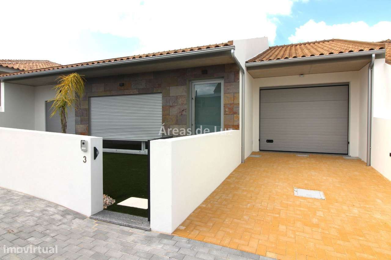 Moradia Térrea - NOVA - Grande imagem: 2/19