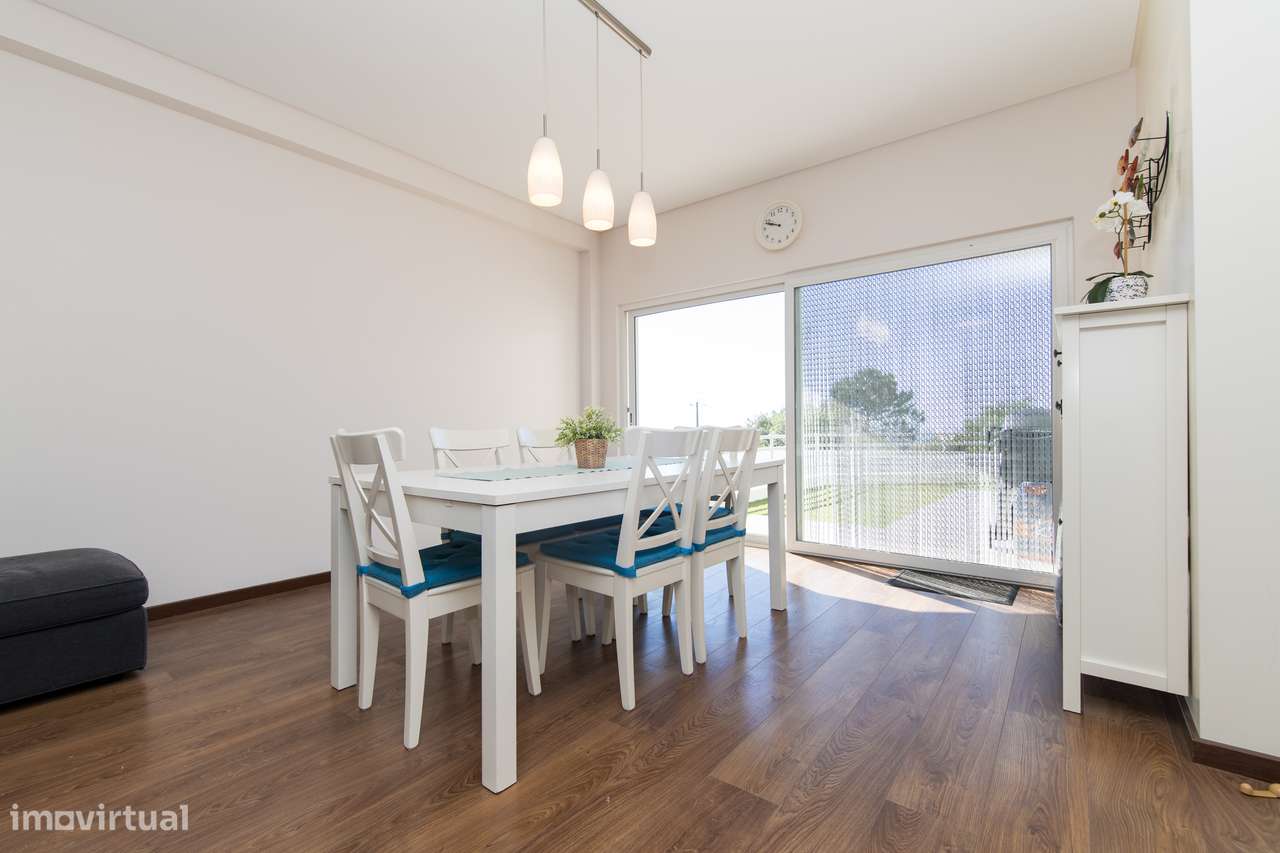 Apartamento T2 logradouro piscina vista mar e vila Sesimbra-19