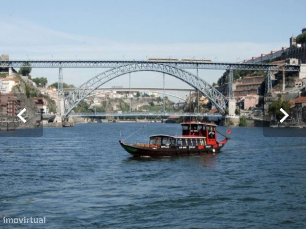 Apartamento T 1 com Terraço vistas rio Douro com Licença AL-6