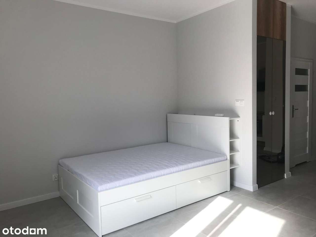 Nowe/wyposażone/ w cenie komórka lok. i miejsce postojowe-4