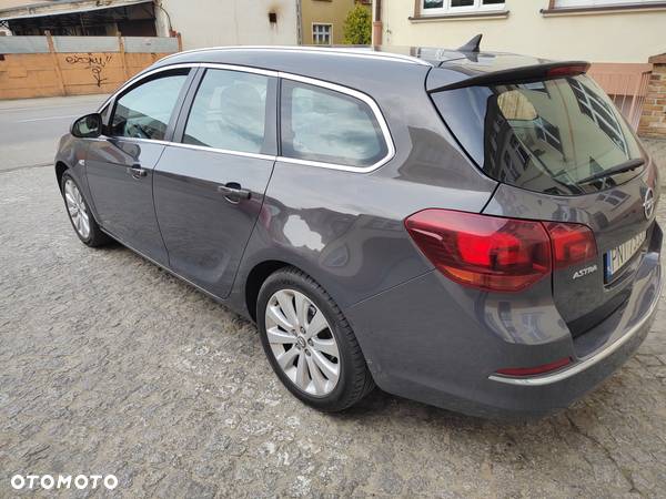 Opel Astra - 6