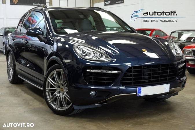 Praguri laterale PORSCHE Cayenne 958 (2010+) - 2