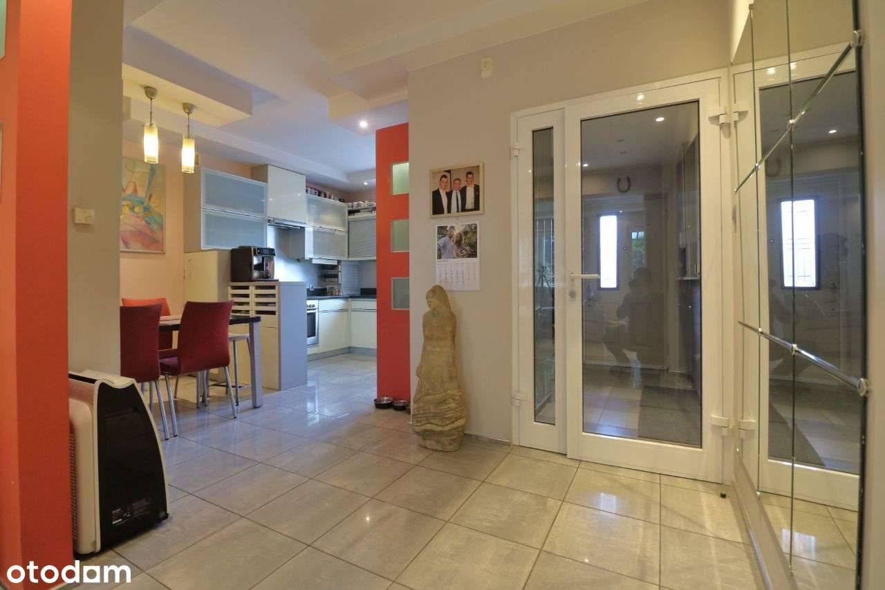 Twój dom rodzinny w spokojnej dzielnicy-4