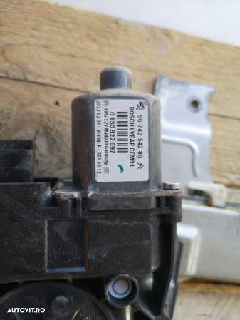 Macara geam Peugeot 208, electrica stanga fata 9673153280 - 4