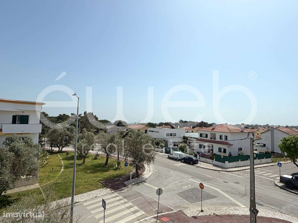 Apartamento T3 com Garagem e Arrecadação, em Aires-16