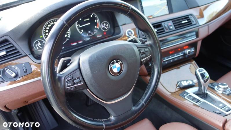 BMW Seria 5 520d Luxury Line - 14