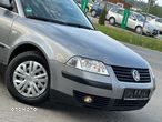 Volkswagen Passat 1.6 Comfortline - 10