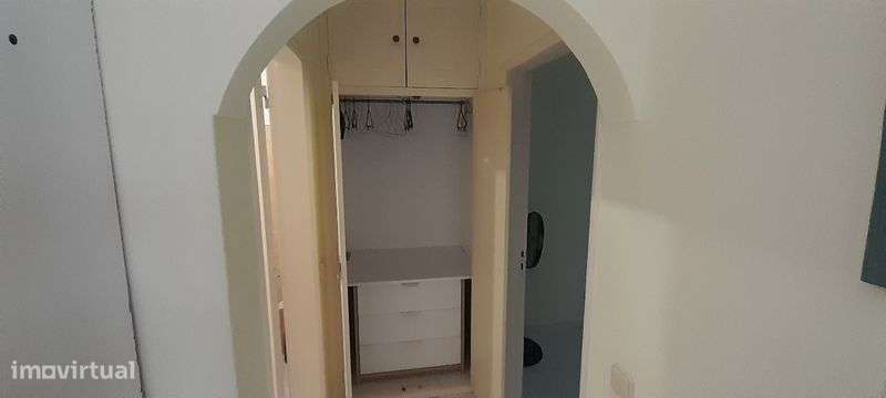 T 1 Portimão arrenda -se - Grande imagem: 4/7