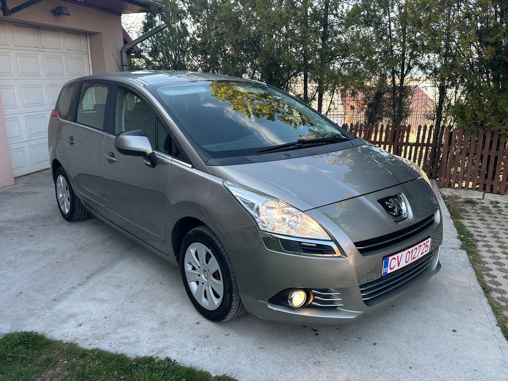 Peugeot 5008 HDI FAP 110 Family 2010