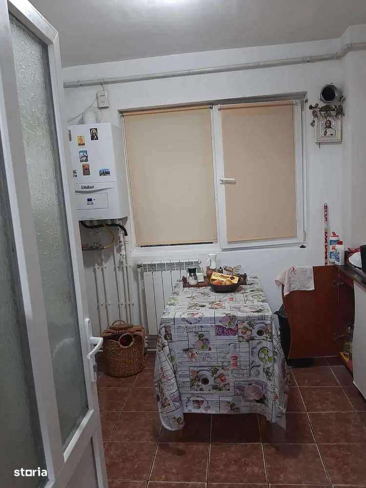 Apartament cu 2 camere ~ zona Unirii Sud ~ etaj 1 din 4-7