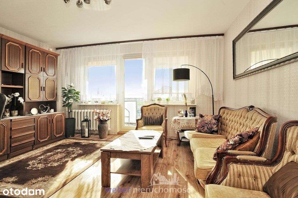 Przestronne mieszkanie z potencjałem | balkon |-3