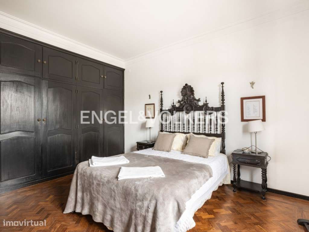 Excelente moradia T6 com AL situada no centro de Almeirim-14