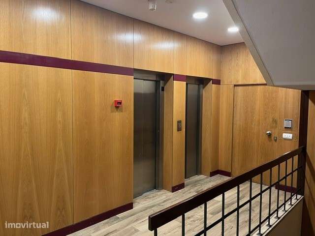 Escritório para arrendar em Queluz Baixo- Oeiras - Grande imagem: 4/20