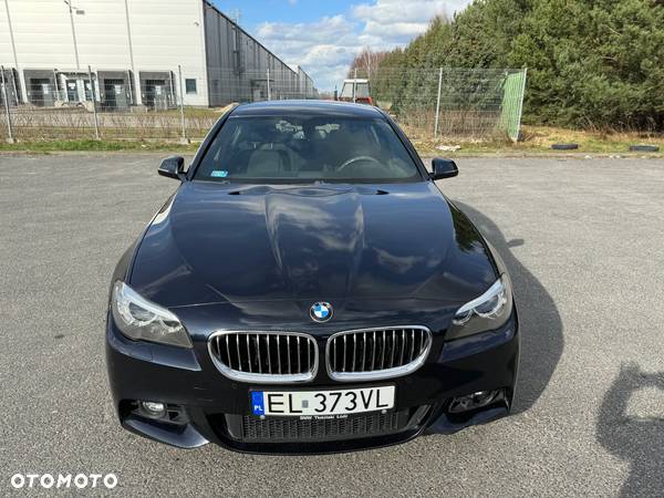 BMW Seria 5 520d xDrive - 5