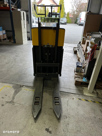 Atlet HAWKER PPC 1205 - 4