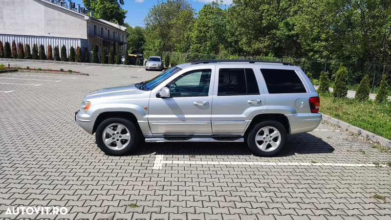 Jeep Grand Cherokee - 17