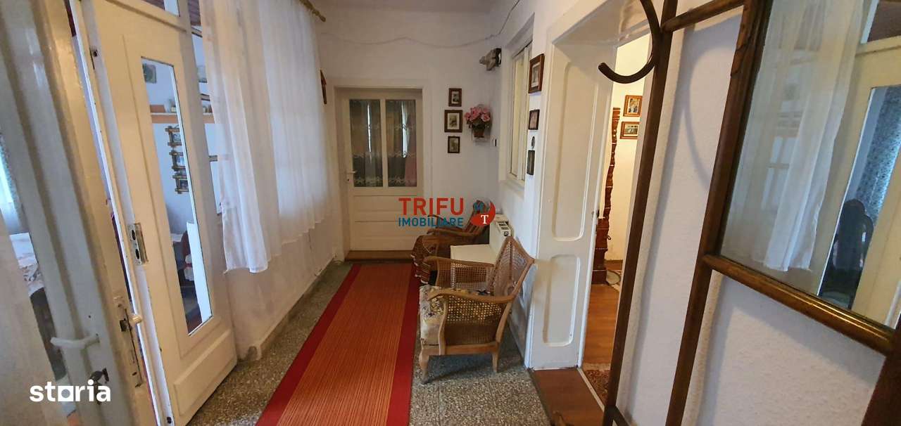 Casa de vanzare 4 camere Centru 1117mp teren - Imagine principală: 4/11