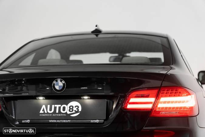 BMW 330 d Auto - 19