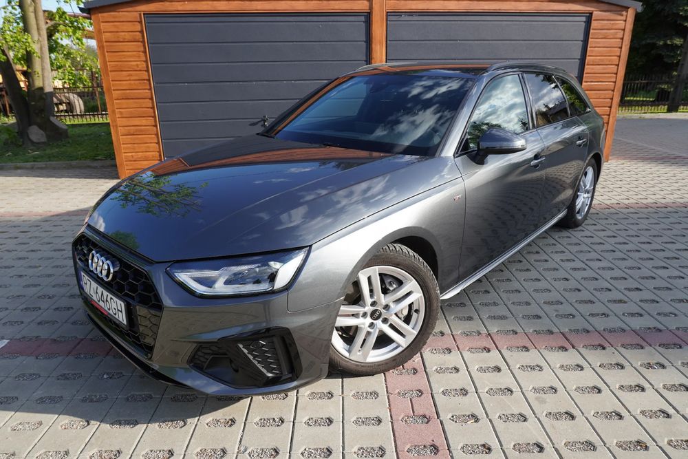 Audi A4 B9 40 TDI quattro S tronic S line 2024
