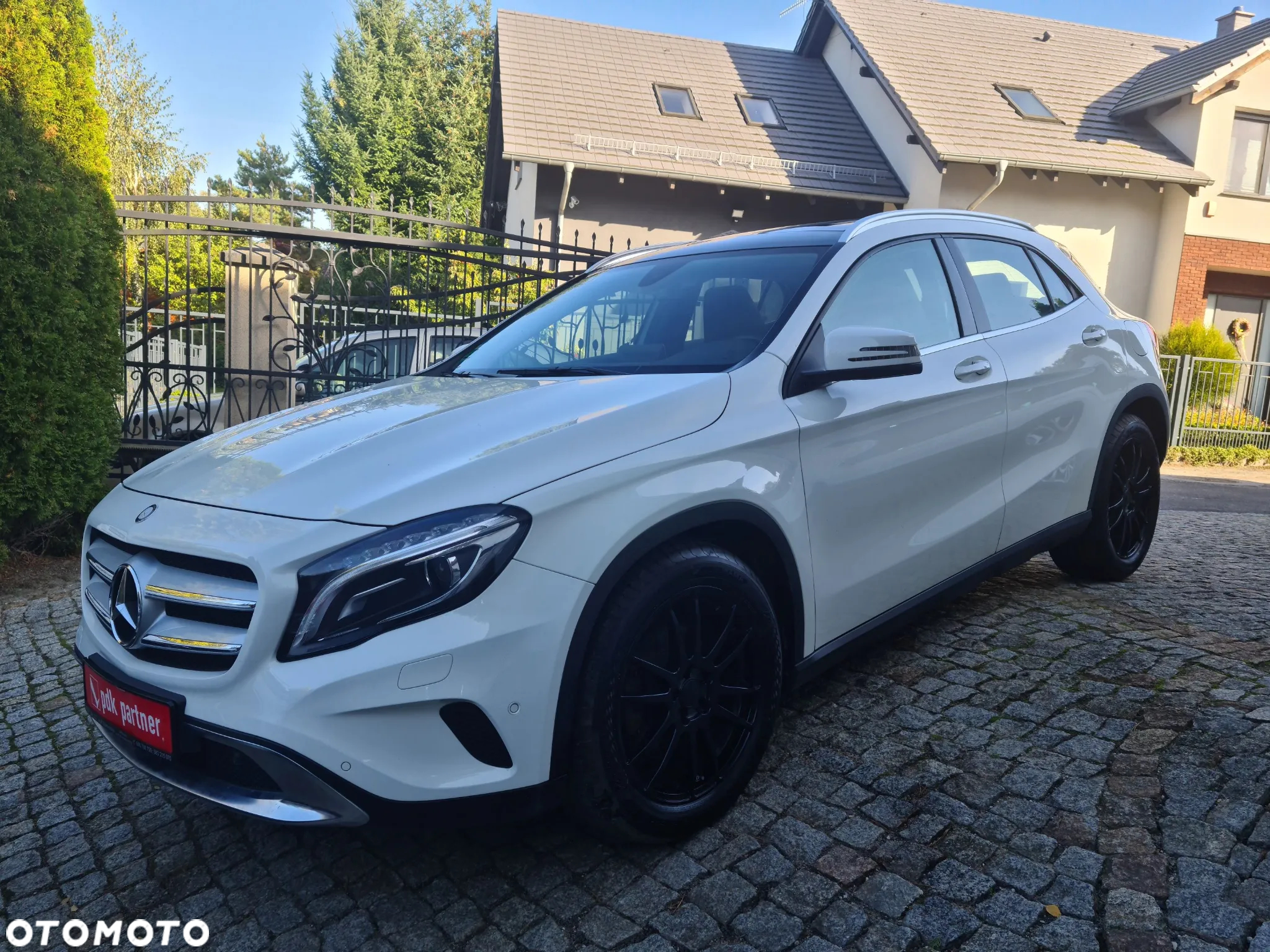 Mercedes-Benz GLA 180 AMG Line - 24