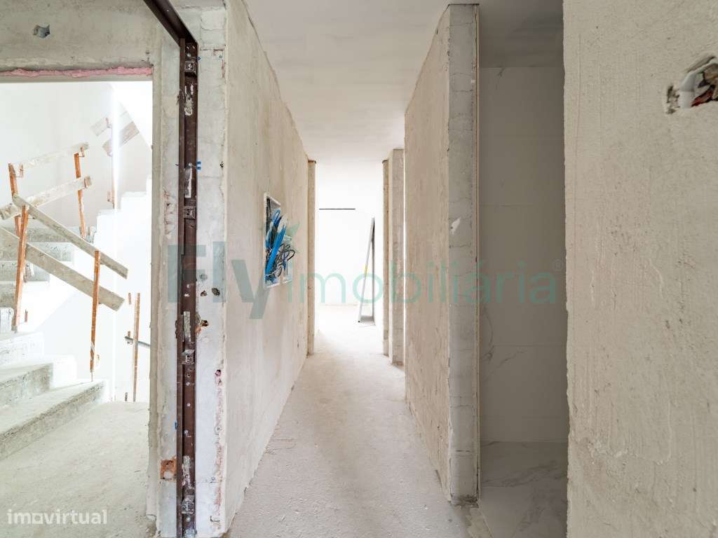 Apartamento T2 - Marquês, Porto-11