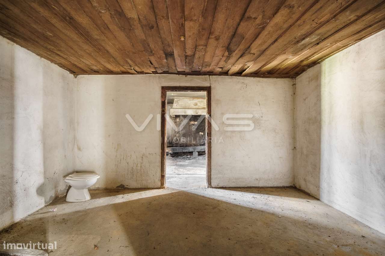 Moradia para Restaurar T0 Venda em Freiriz,Vila Verde-9