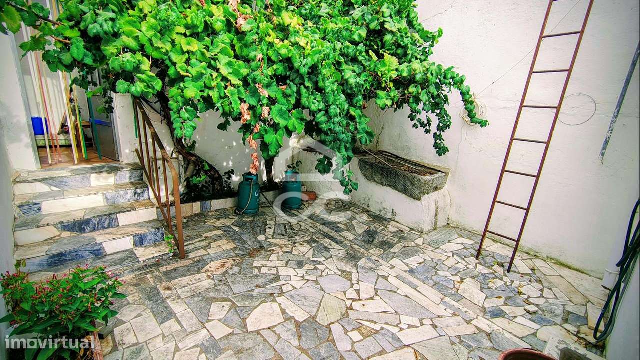 Moradia T3 com Quintal-15