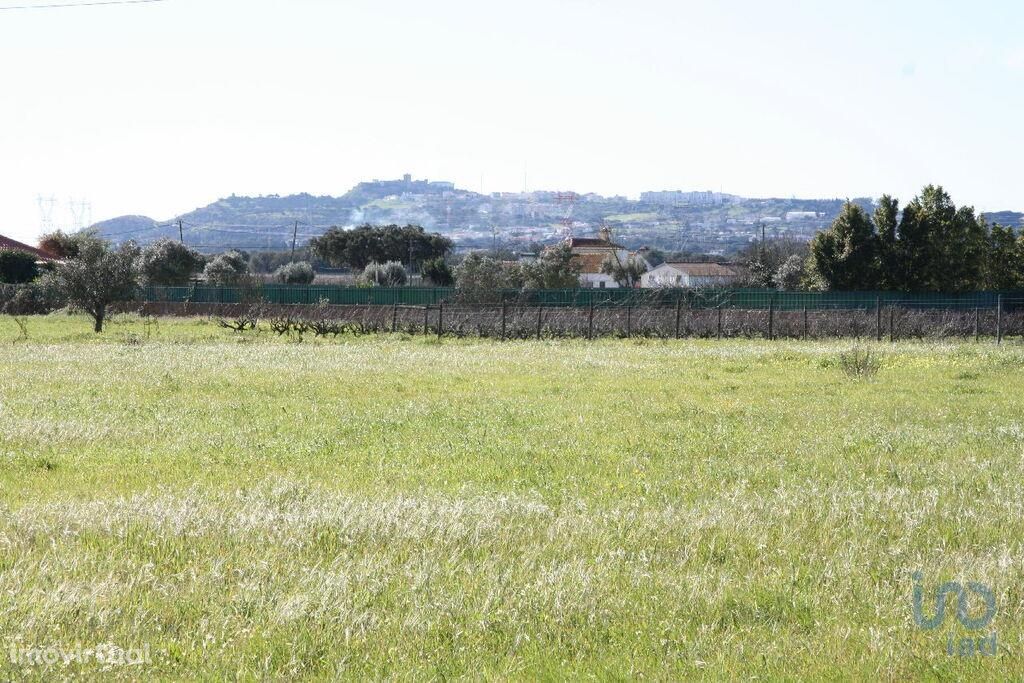 Terreno para construção T10 em Setúbal de 1881,00 m2