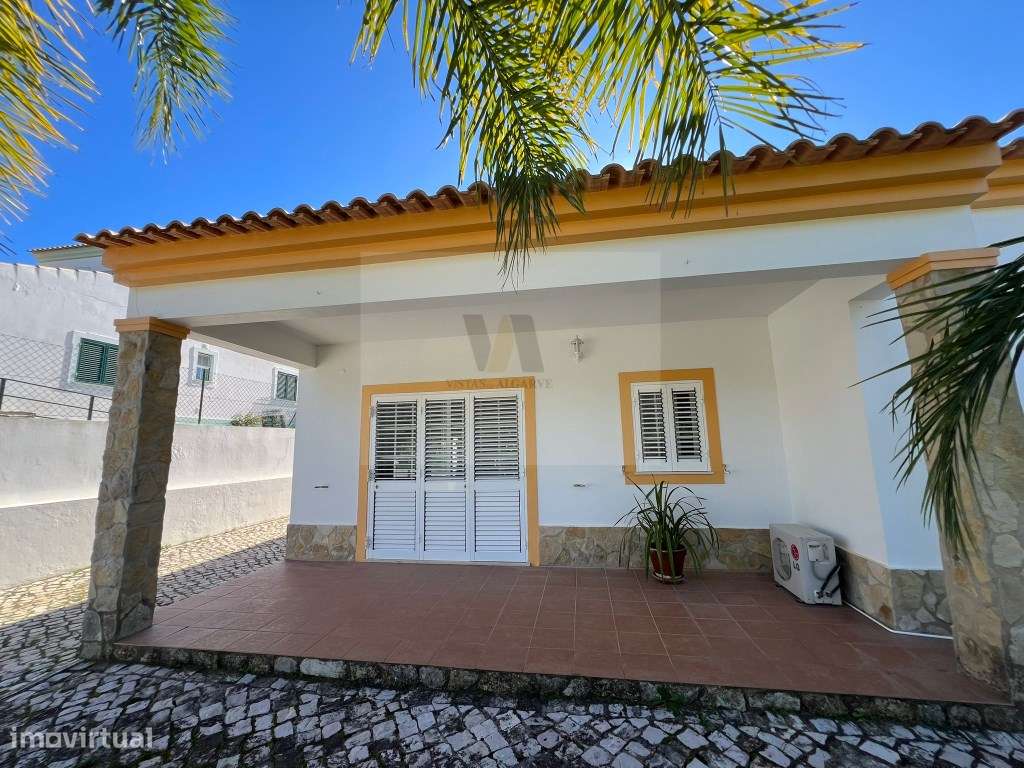 Magnífica Moradia T4 localizada em zona tranquila - Grande imagem: 5/36