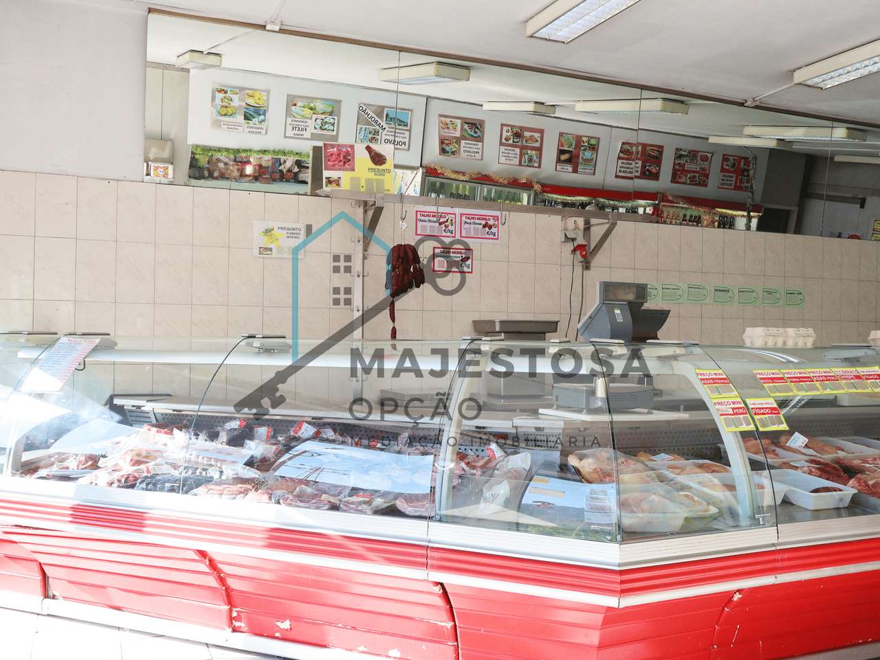 Trespasse de Talho Totalmente Equipado - Grande imagem: 2/15