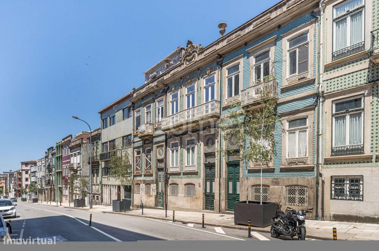 Royal Álvares Cabral apartamentos exclusivos T0+1 trás (Fração H) - Grande imagem: 3/8