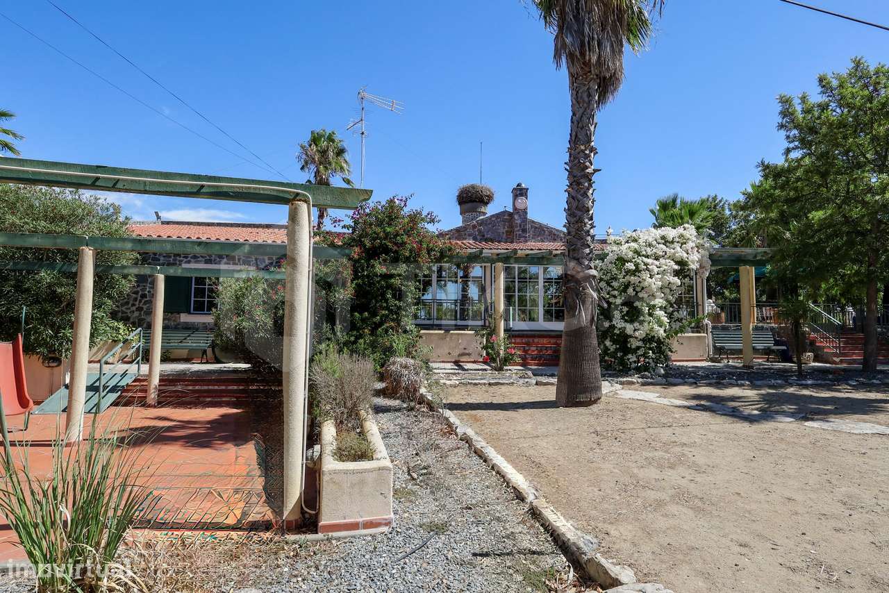 QUINTA T7 COM ALOJAMENTO LOCAL, RESTAURANTE, PISCINA E LAGO EM BEJA SÃ-50