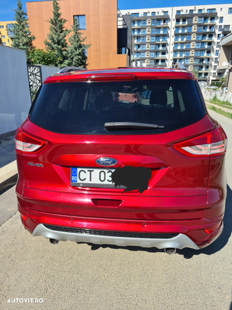 Ford Kuga 2.0 TDCi Powershift 4WD Titanium - 2