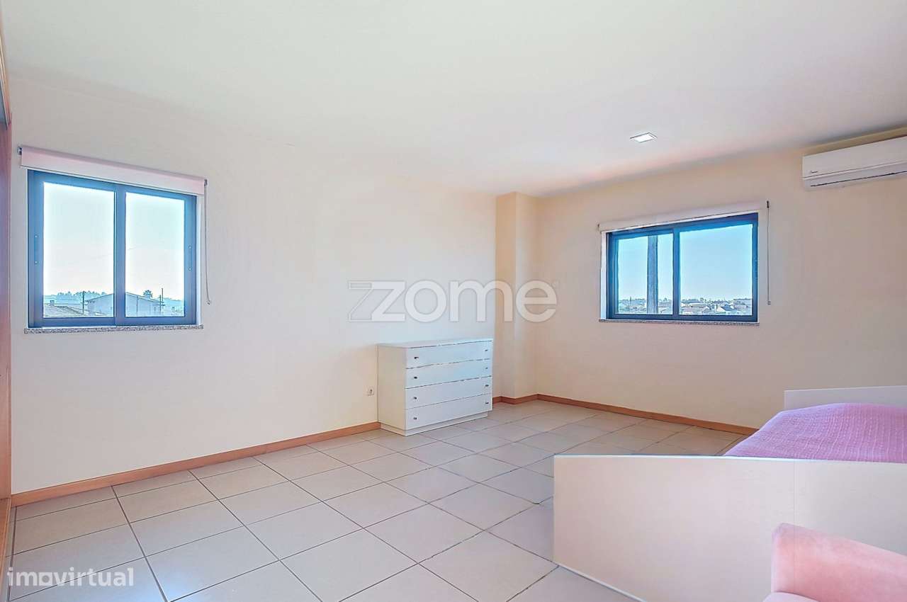 Excelente Moradia T5 + 1 em Vagos-23