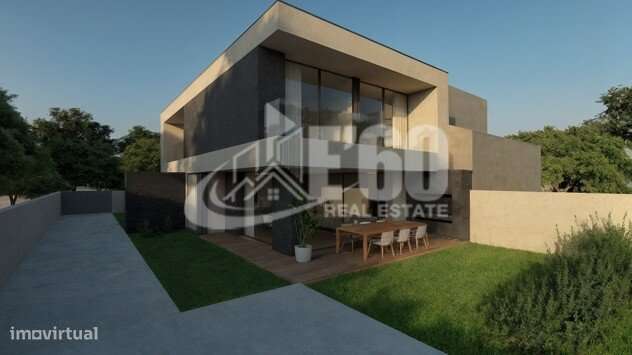 TERRENO C/PROJETO APROVADO CORTEGAÇA-5