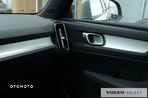 Volvo XC 40 - 25