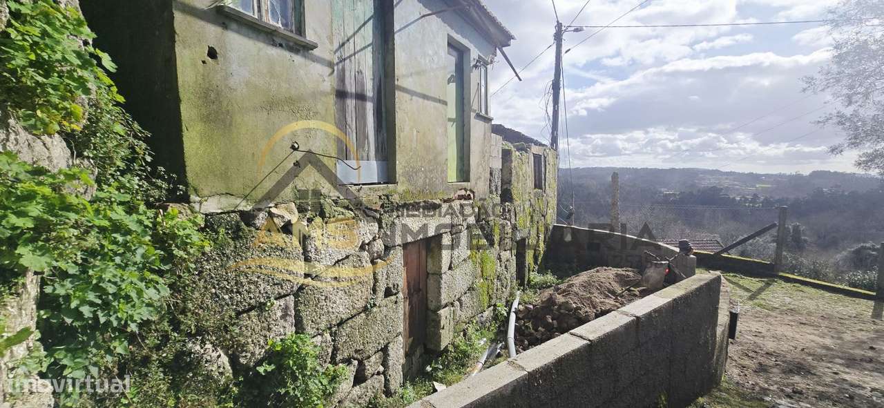 MORADIA PARA VENDA PARA RESTAURO-10