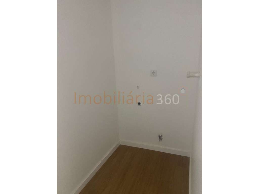 Moradia Isolada T3 Venda Felgueiras-21