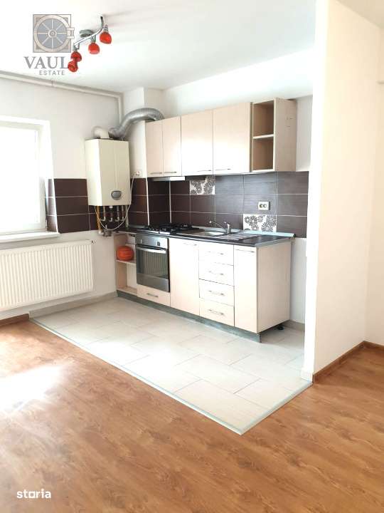 APARTAMENT 2 CAMERE RENOVAT ,CU CENTRALA PROPRIE- VITAN BARZESTI - Imagine principală: 2/15