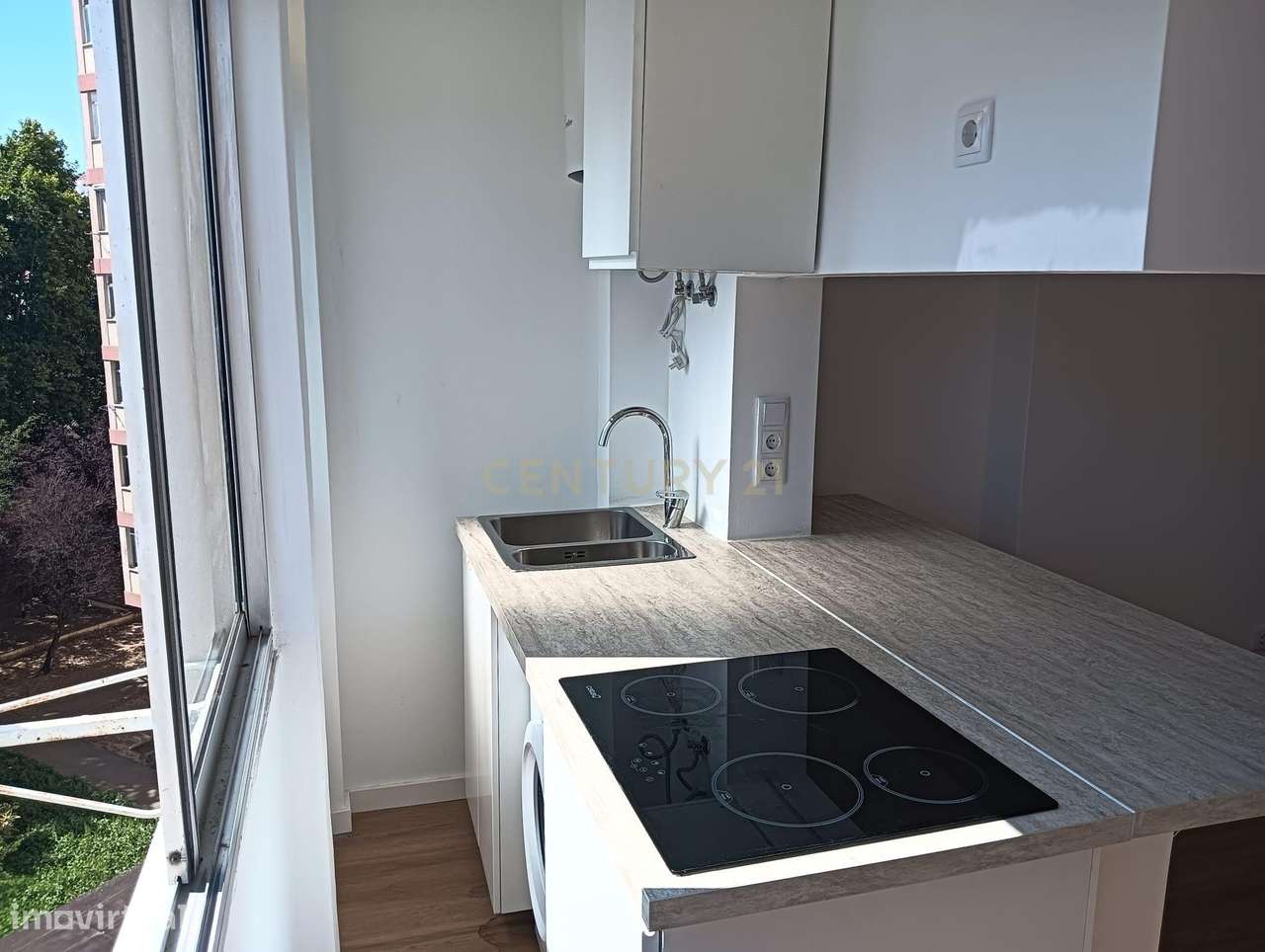 Apartamento T1 renovado – Amadora, Lisboa - Grande imagem: 3/23