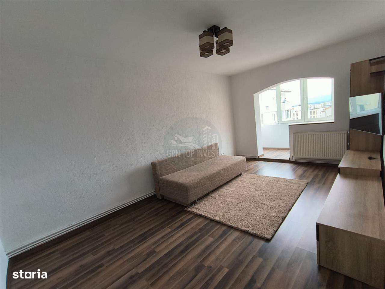 Apartament 4 camere cu balcon 2 bai in Vasile Aaron - Imagine principală: 4/20