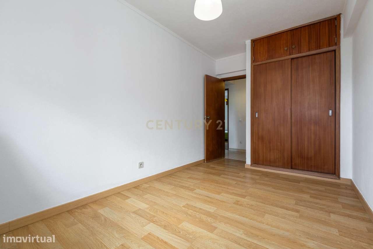 Imperdível apartamento T3 em Faro-7