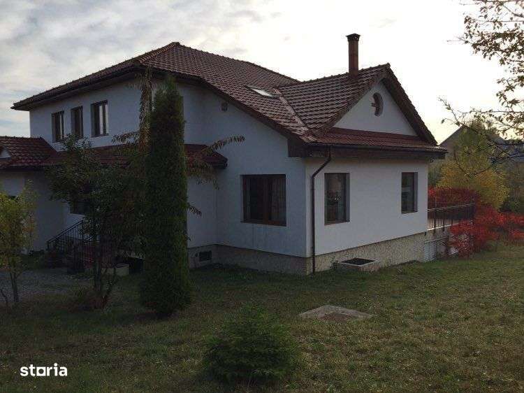 Imobil versatil cu multiple posibilitati de utilizare,550mp,Zona Buna - Imagine principală: 3/7