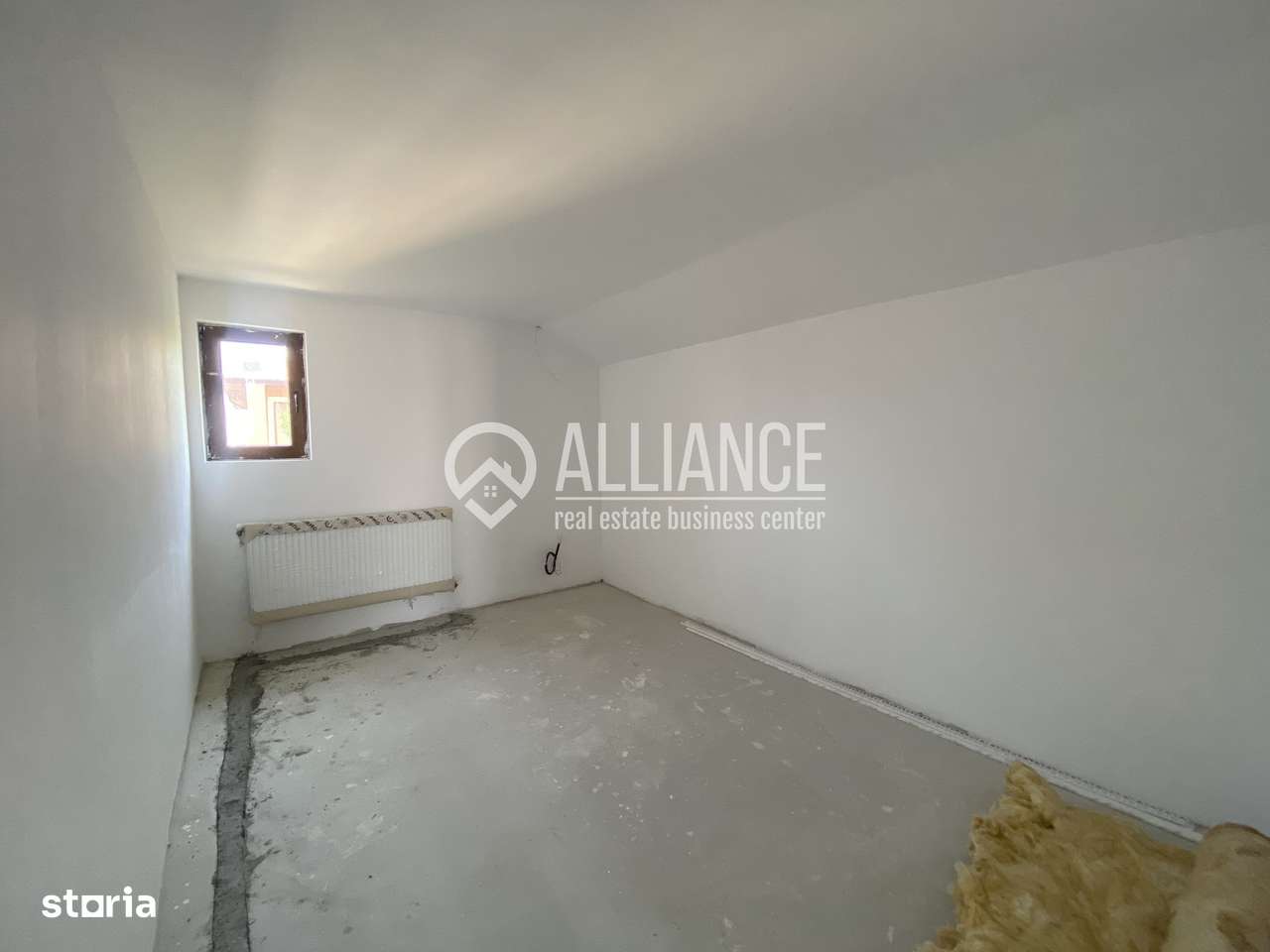 VALU LUI TRAIAN(COD 07) -Casa P+M 5 camere cu teren de 300 mp - Imagine principală: 5/20