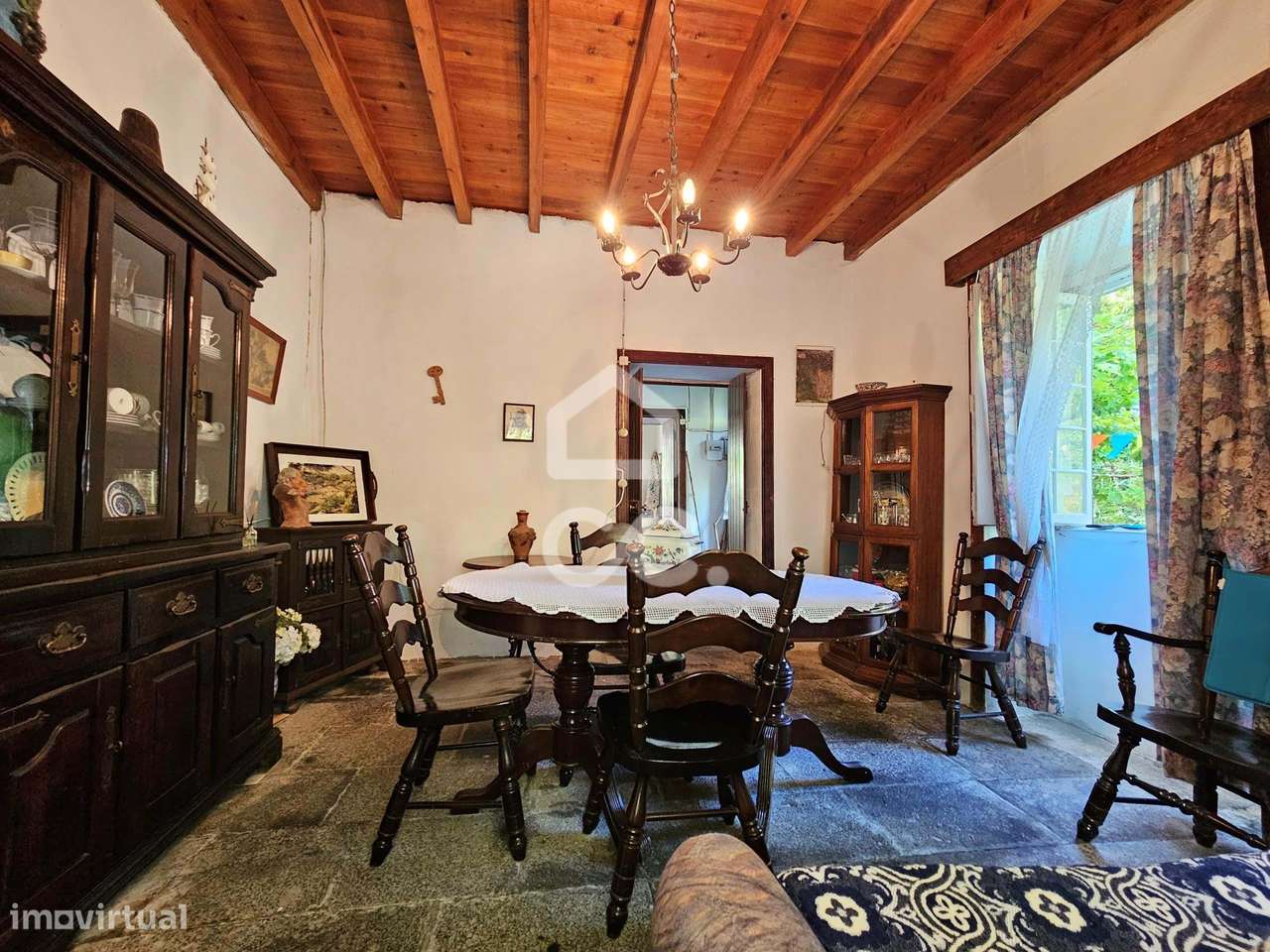 Moradia com 3+2 Quartos - Matriz - Ribeira Grande - Grande imagem: 5/30