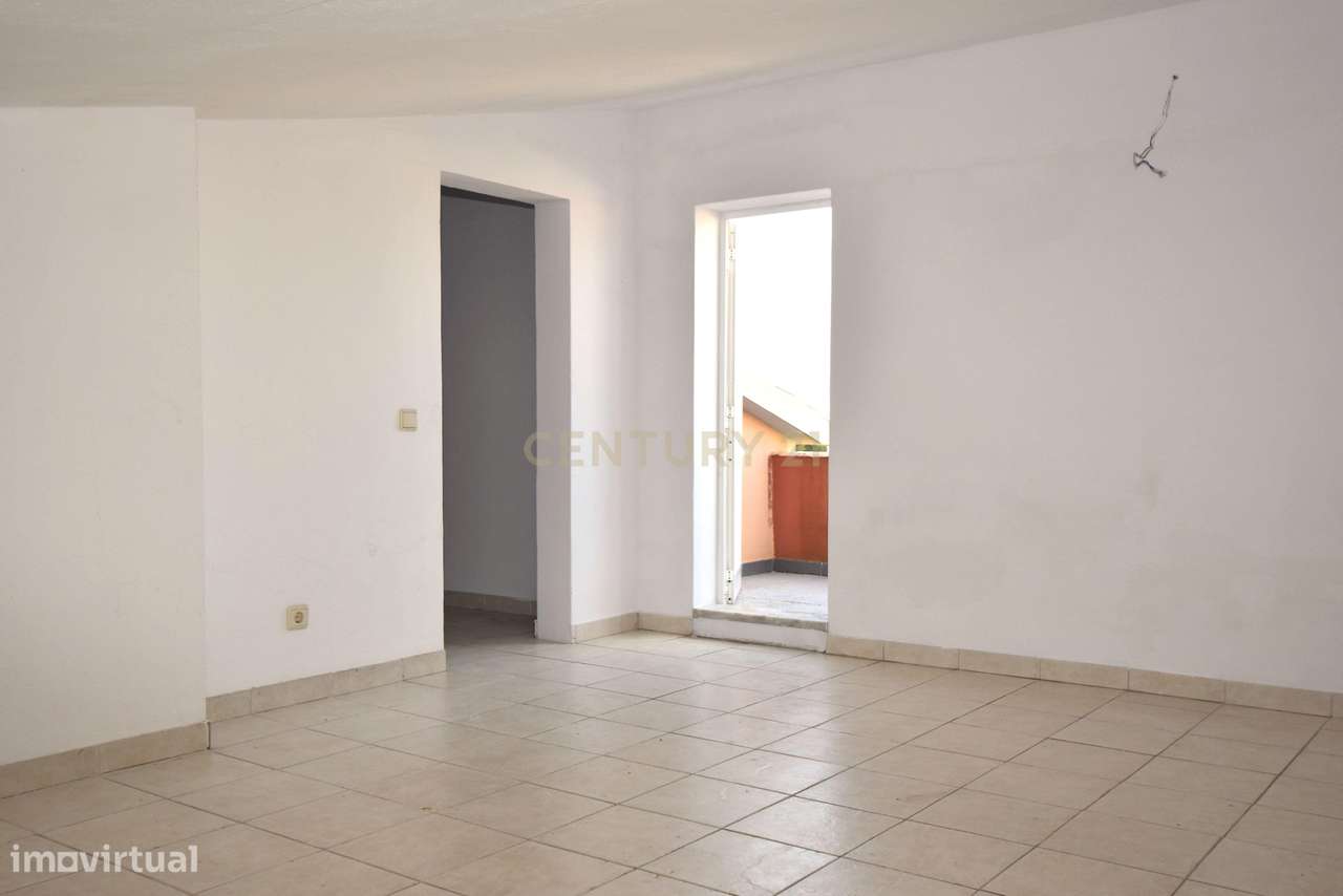 Moradia Isolada T4 Sarilhos Grande, Montijo-37