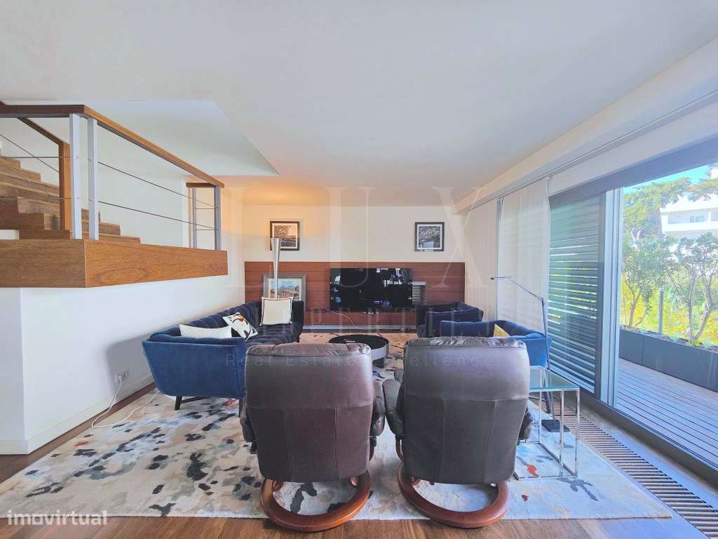 PENTHOUSE DUPLEX DE LUXO NO CENTRO DO ESTORIL - Grande imagem: 5/60