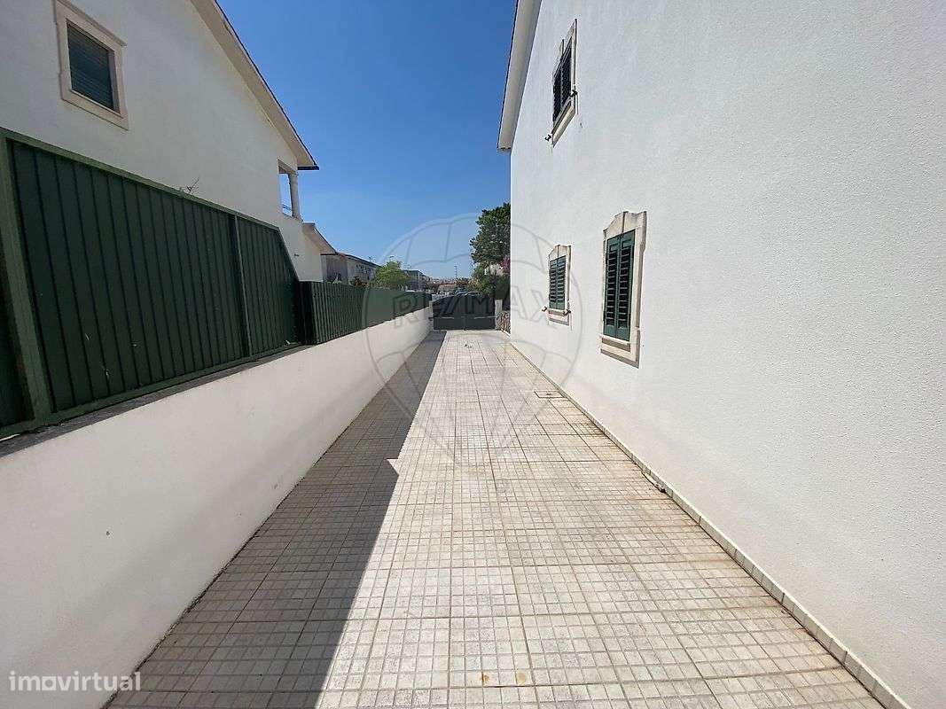 Moradia T5 para venda - Grande imagem: 4/26