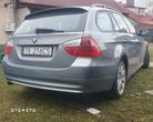 BMW Seria 3 320i - 3