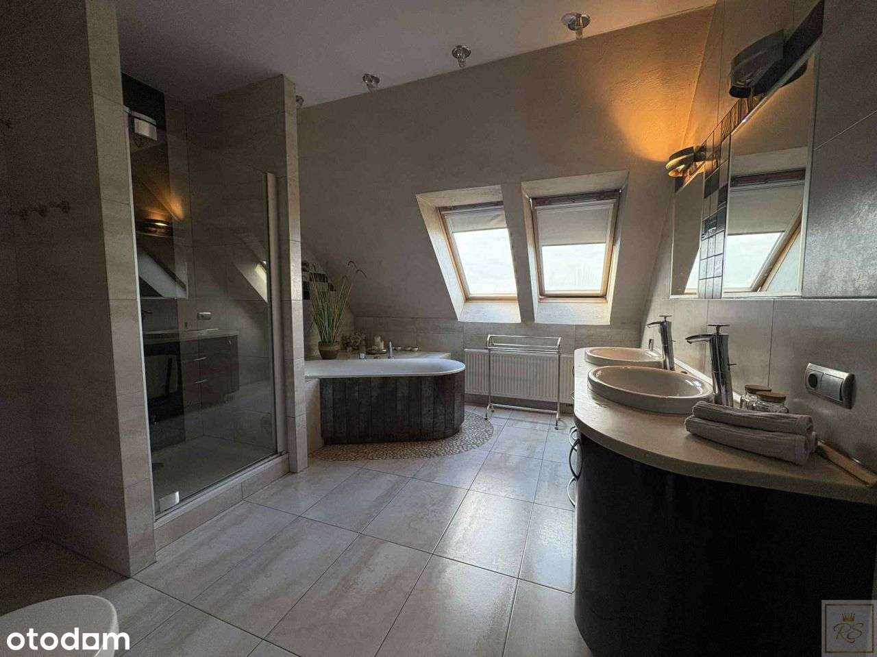 Dom z pięknym widokiem-11